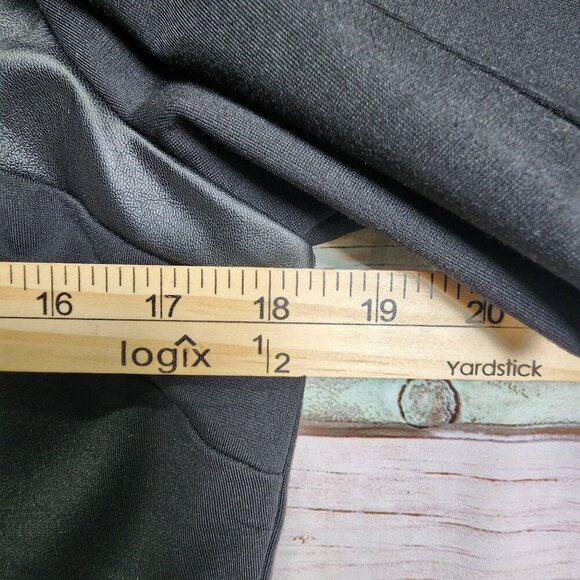 Boston Proper Black Cold Shoulder Top With Faux Leather Trim Medium - Picture 8 of 8